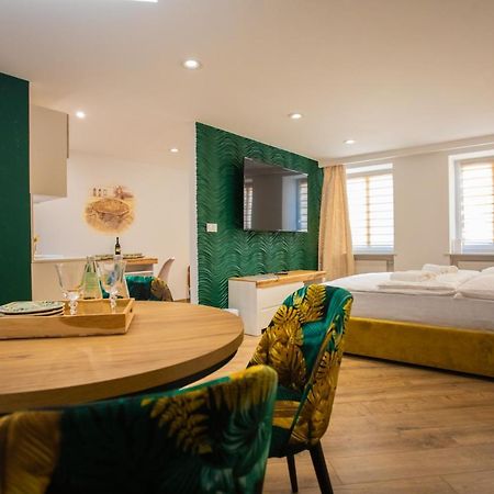 Apartament Ksiazecy Gold Klimatyzacja Boleslawiec  Bagian luar foto