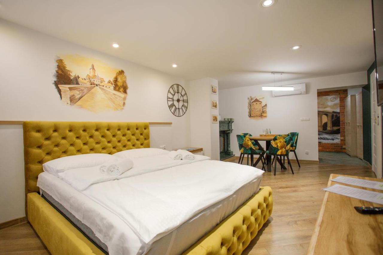 Apartament Ksiazecy Gold Klimatyzacja Boleslawiec  Bagian luar foto