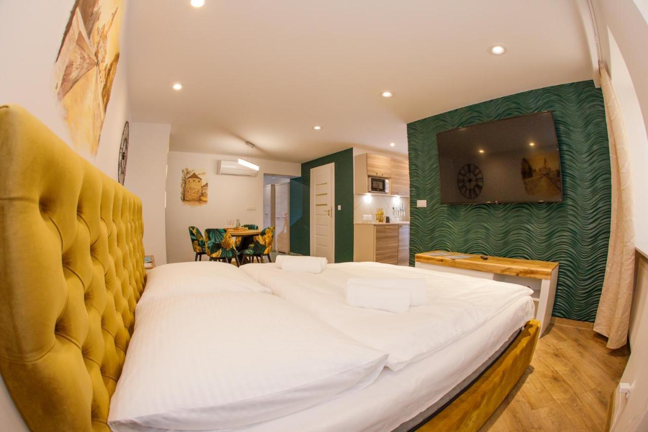 Apartament Ksiazecy Gold Klimatyzacja Boleslawiec  Bagian luar foto